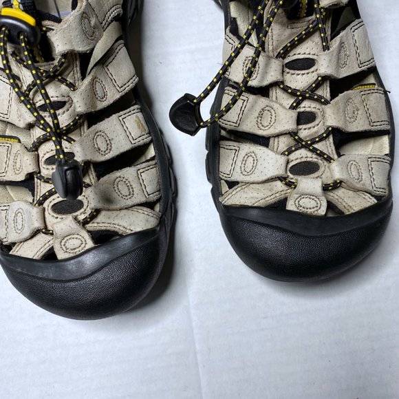 Keen Sz 7 Clearwater CNX Waterproof Hiking Sandals - Picture 4 of 16
